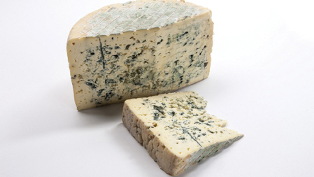 Bleu d'Auvergne demi-pain AOP 26% 1.3Kg env