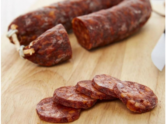 Chorizo supérieur fort courbé pur porc boyau naturel s/at barquette (225g x25) - mdd