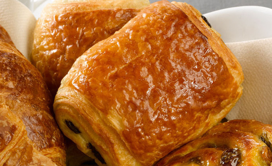 Pain au chocolat au beurre AOP Charentes Poitou PAC (80g x60) - BRIDOR - Surgelé