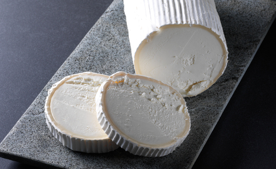 Bûche pur chèvre 23%Mg 1Kg