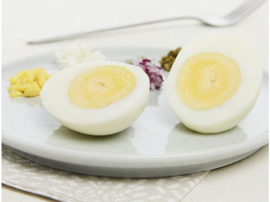 Oeuf dur petit écalé (4 plateaux de 45 oeufs) <53g x180