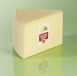 Cantal jeune AOP 1/16 de meule 30% 2.6Kg