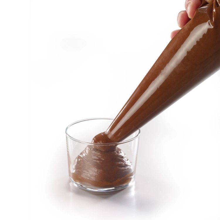 M-Chocolat Poche Poche de mousse chocolat (700g x4) par Distributeur 396