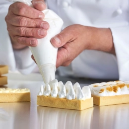 Poche de mousse chocolat blanc 550g x4